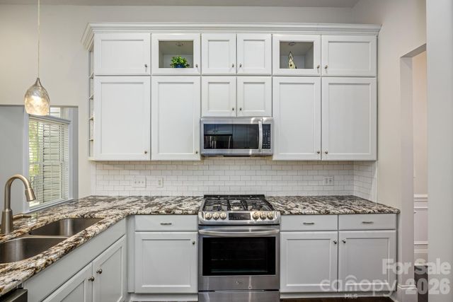 7867 Golf Course Drive N, Denver, NC 28037