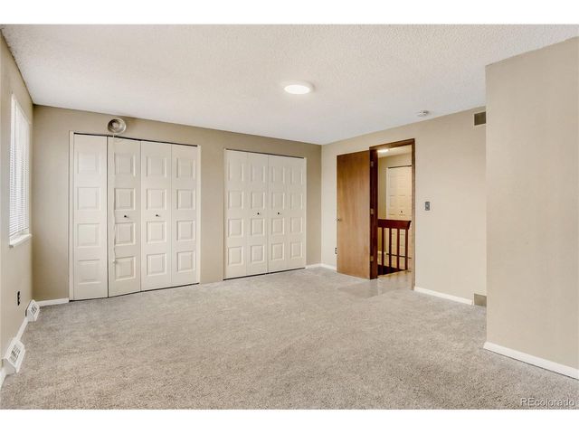 5753 S Lansing Ct, Englewood, CO 80111