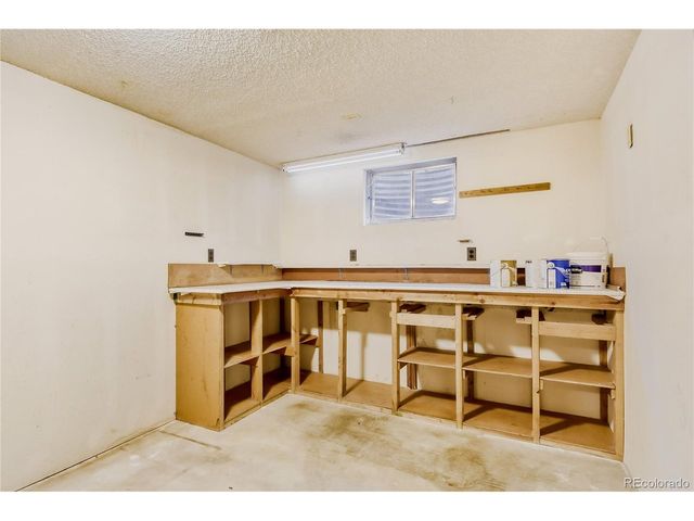 5753 S Lansing Ct, Englewood, CO 80111