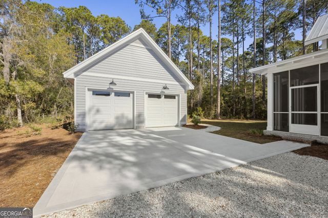 108 White Caps Way, St. Marys, GA 31558