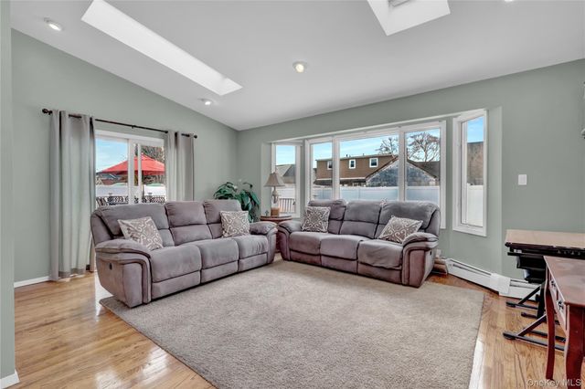 59 Lincoln Boulevard, Bethpage, NY 11714