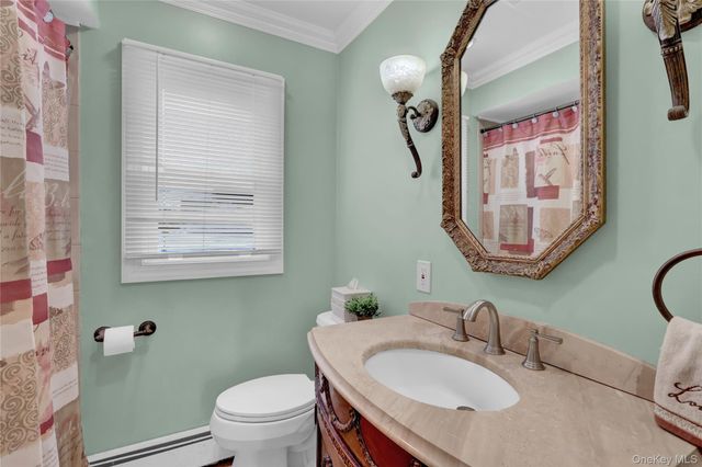 59 Lincoln Boulevard, Bethpage, NY 11714