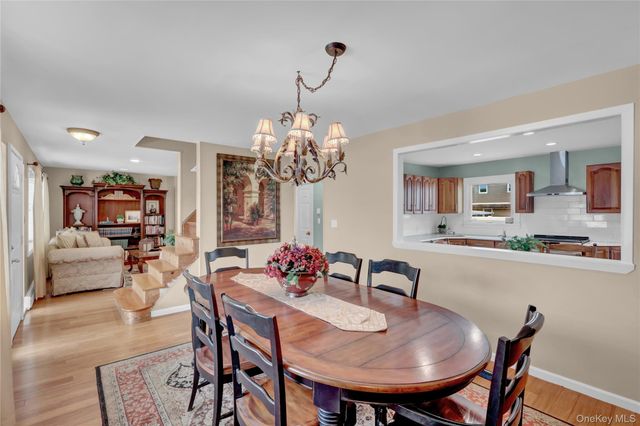 59 Lincoln Boulevard, Bethpage, NY 11714