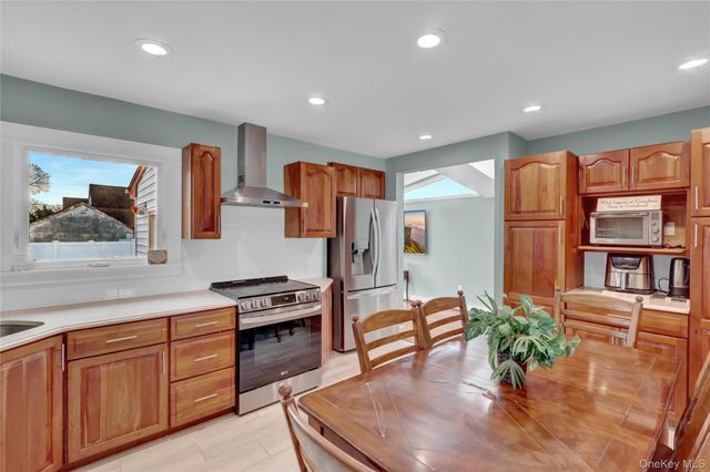 59 Lincoln Boulevard, Bethpage, NY 11714