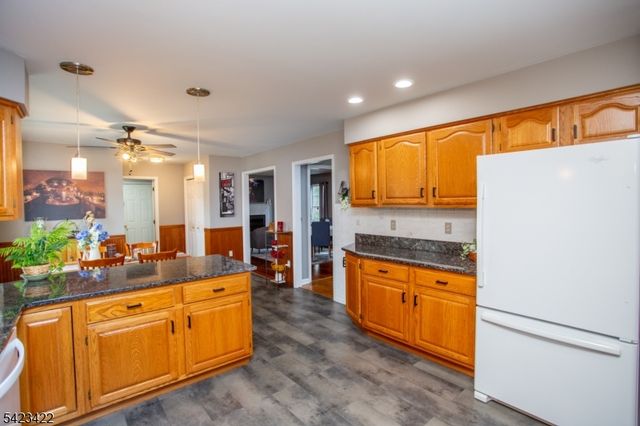 4 Melita Rd, Alexandria Twp., NJ 08848