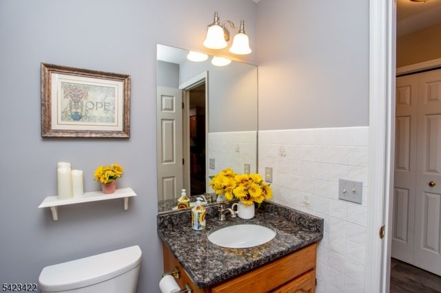 4 Melita Rd, Alexandria Twp., NJ 08848