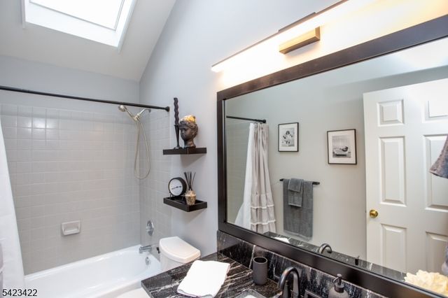 4 Melita Rd, Alexandria Twp., NJ 08848