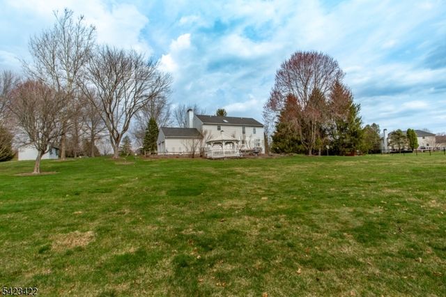 4 Melita Rd, Alexandria Twp., NJ 08848