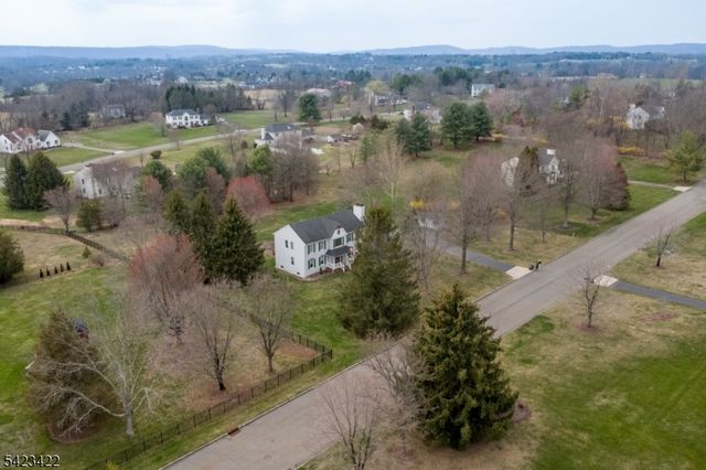 4 Melita Rd, Alexandria Twp., NJ 08848