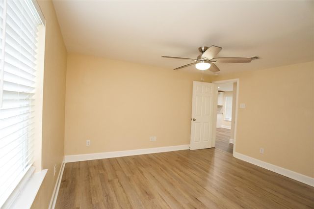 4501 Westwood Lane, Manvel, TX 77578