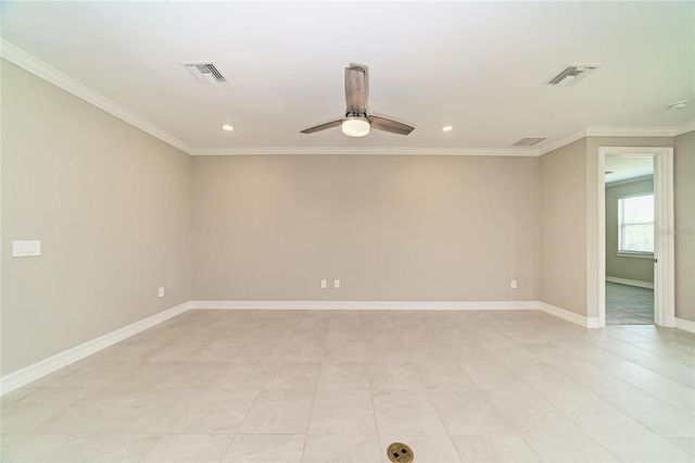 564 MARAVIYA BOULEVARD, Nokomis, FL 34275