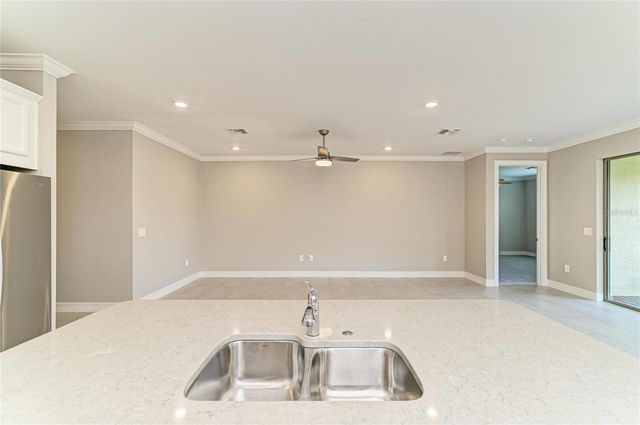 564 MARAVIYA BOULEVARD, Nokomis, FL 34275