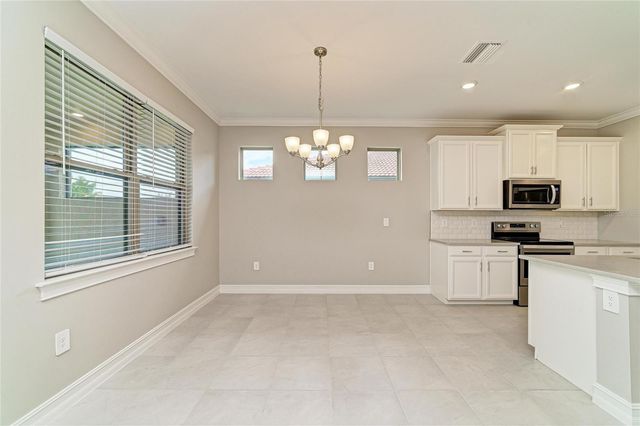 564 MARAVIYA BOULEVARD, Nokomis, FL 34275