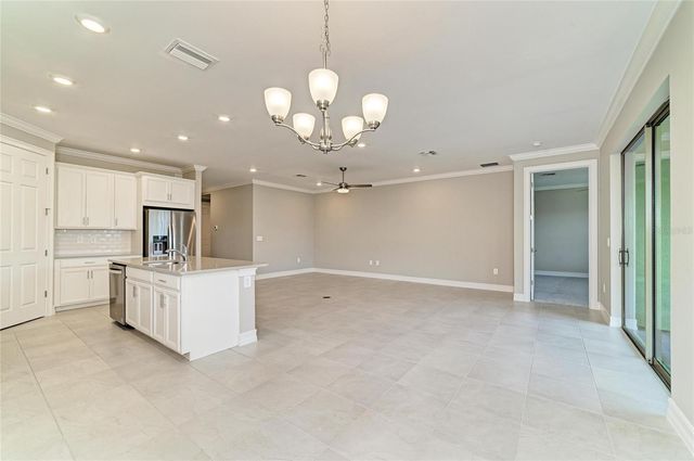 564 MARAVIYA BOULEVARD, Nokomis, FL 34275