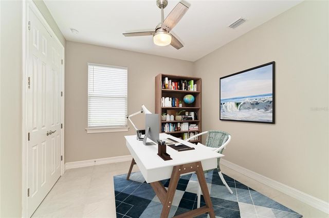 564 MARAVIYA BOULEVARD, Nokomis, FL 34275