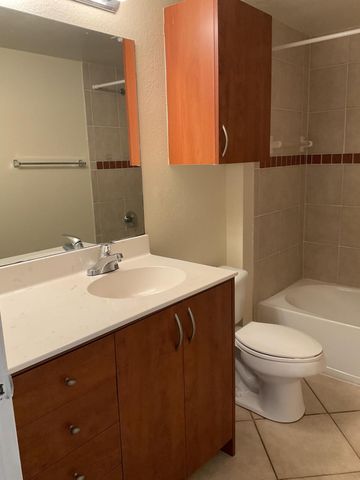 6418 Emerald Dunes Drive 305, West Palm Beach, FL 33411