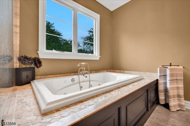 1296 Mount Vernon Rd, Bridgewater Twp., NJ 08807