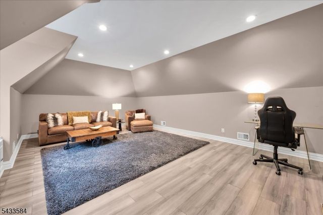 1296 Mount Vernon Rd, Bridgewater Twp., NJ 08807