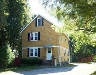 83 Woburn St 83, Lexington, MA 02420