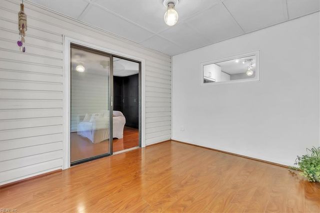 4022 Roebling LN, Virginia Beach, VA 23452
