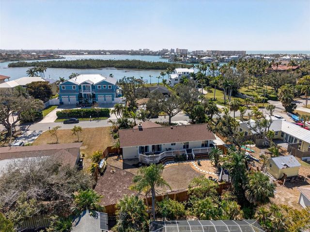 504 BAYVIEW PARKWAY, Nokomis, FL 34275