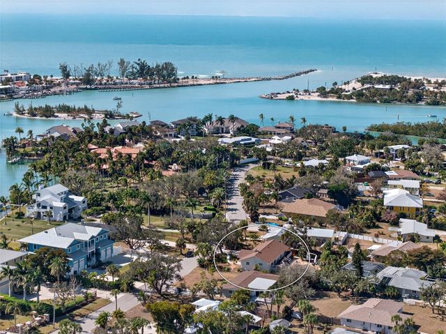 504 BAYVIEW PARKWAY, Nokomis, FL 34275