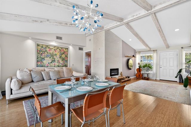 504 BAYVIEW PARKWAY, Nokomis, FL 34275