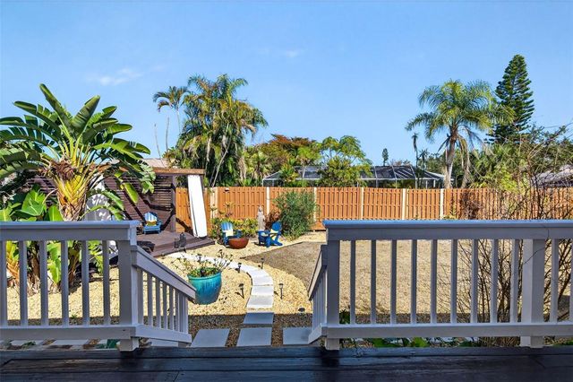 504 BAYVIEW PARKWAY, Nokomis, FL 34275