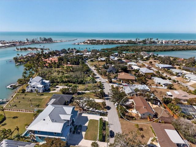 504 BAYVIEW PARKWAY, Nokomis, FL 34275