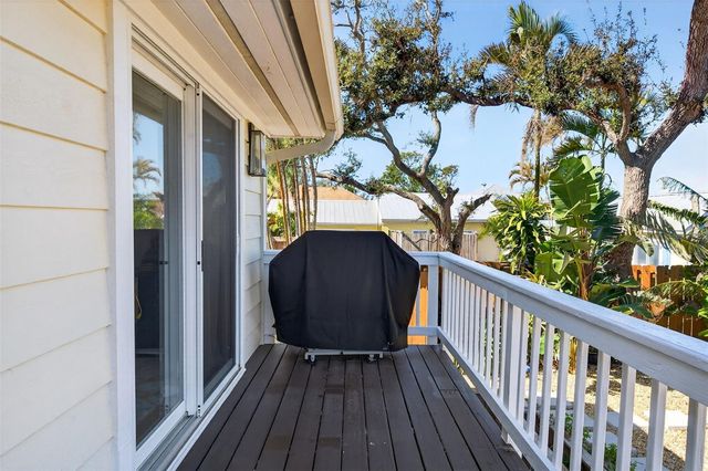 504 BAYVIEW PARKWAY, Nokomis, FL 34275