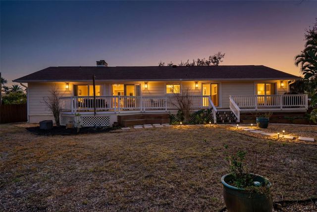 504 BAYVIEW PARKWAY, Nokomis, FL 34275