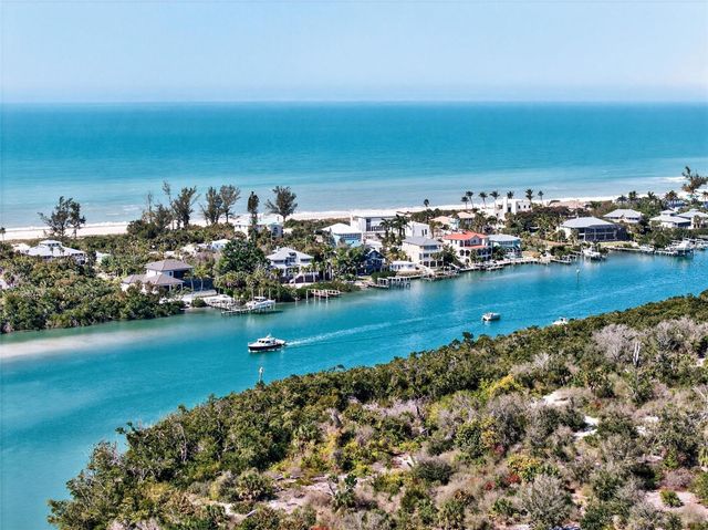 504 BAYVIEW PARKWAY, Nokomis, FL 34275