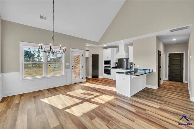 442 Burlington Drive, Macon, GA 31052