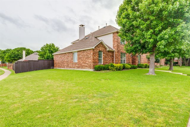 1502 Angel Falls Drive, Frisco, TX 75036