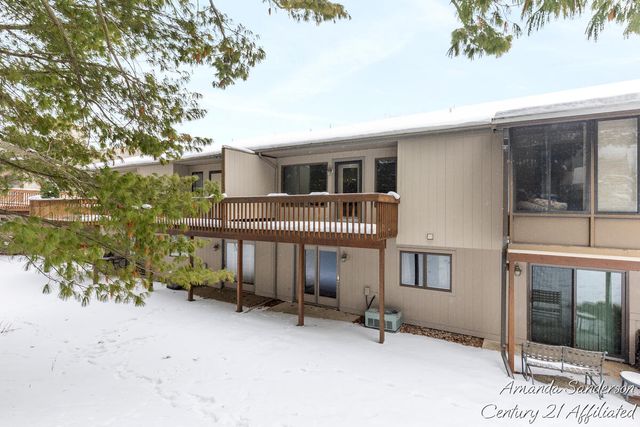 2734 Sandstone Terrace NE 87, Grand Rapids, MI 49525