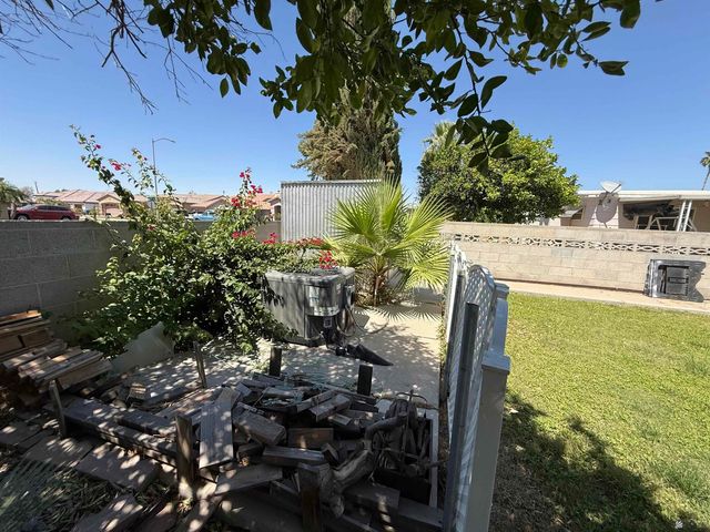 3434 S Castle Dr, Yuma, AZ 85365