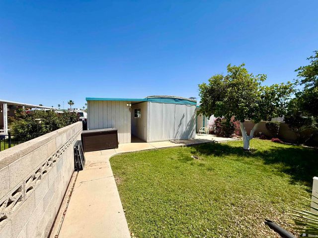 3434 S Castle Dr, Yuma, AZ 85365