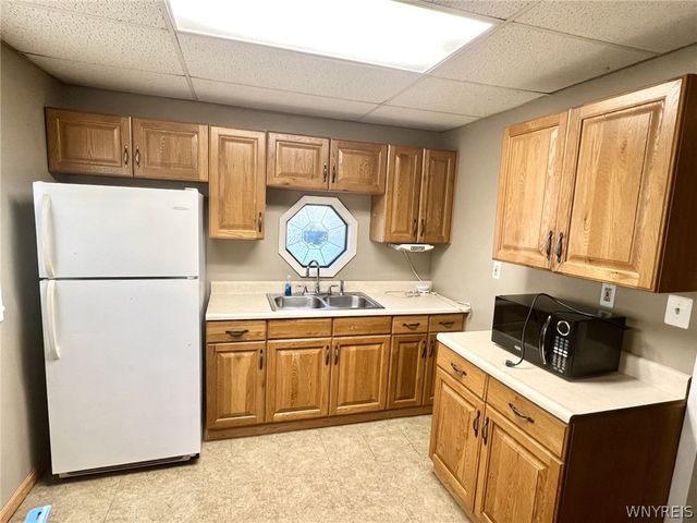 323 74th Street, Niagara Falls, NY 14304