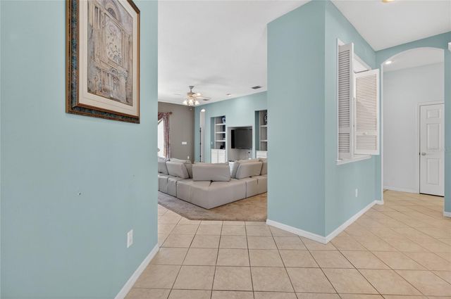 10206 SHADOW BRANCH DRIVE, Tampa, FL 33647