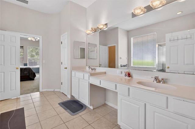 10206 SHADOW BRANCH DRIVE, Tampa, FL 33647