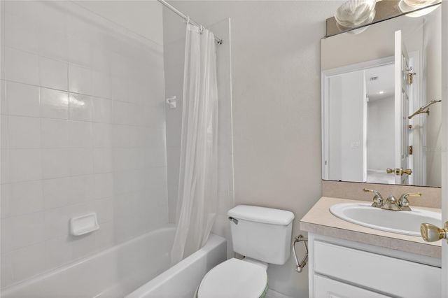 10206 SHADOW BRANCH DRIVE, Tampa, FL 33647