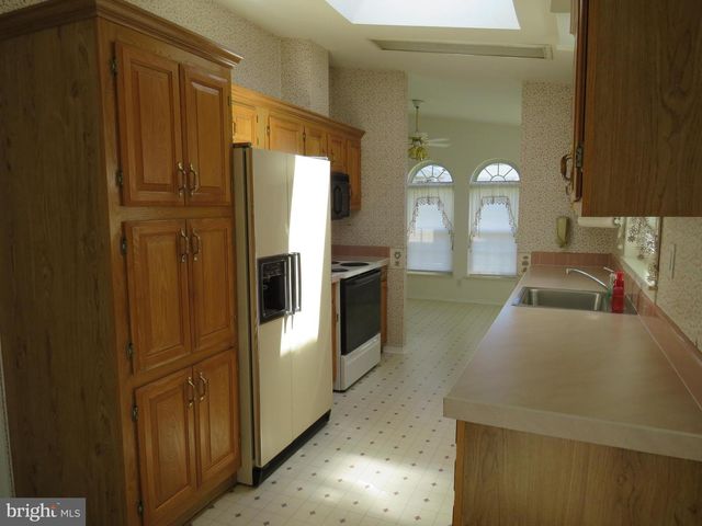 342 SPRING MEADOW CIR, New Hope, PA 18938