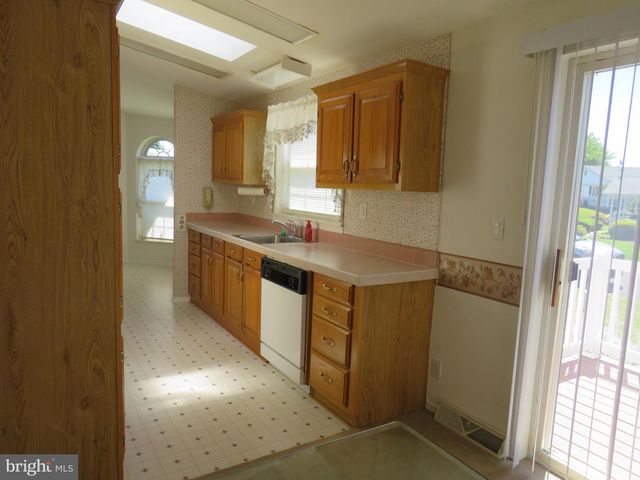 342 SPRING MEADOW CIR, New Hope, PA 18938