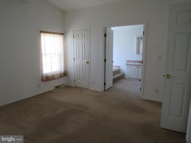 342 SPRING MEADOW CIR, New Hope, PA 18938