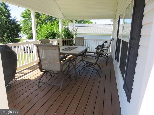 342 SPRING MEADOW CIR, New Hope, PA 18938