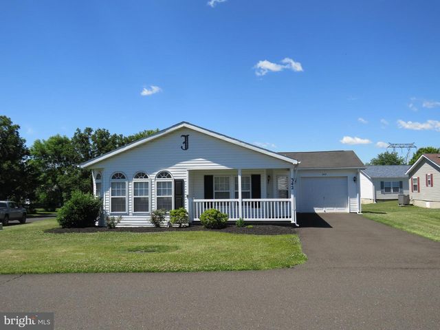 342 SPRING MEADOW CIR, New Hope, PA 18938