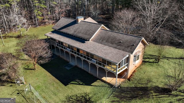 1140 Highway 54, Moreland, GA 30259