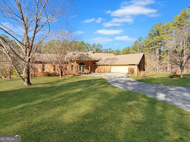 1140 Highway 54, Moreland, GA 30259