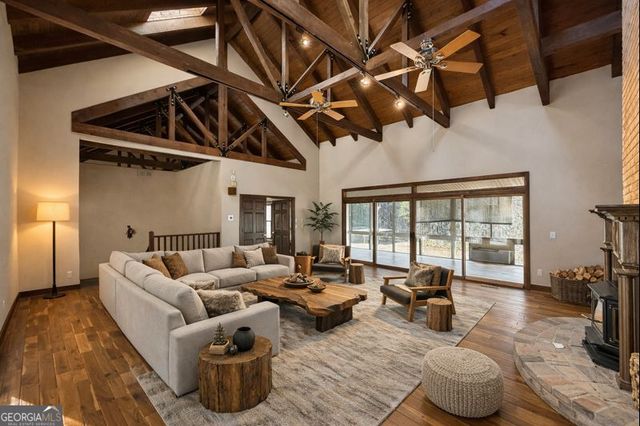 1140 Highway 54, Moreland, GA 30259