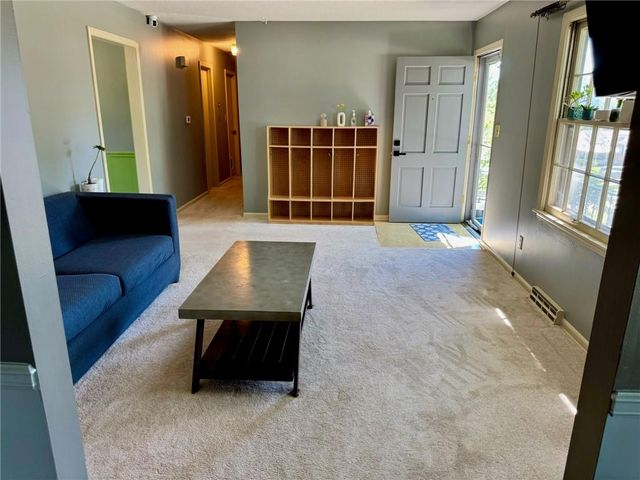 4024 Surrey Lane, Independence, MO 64055